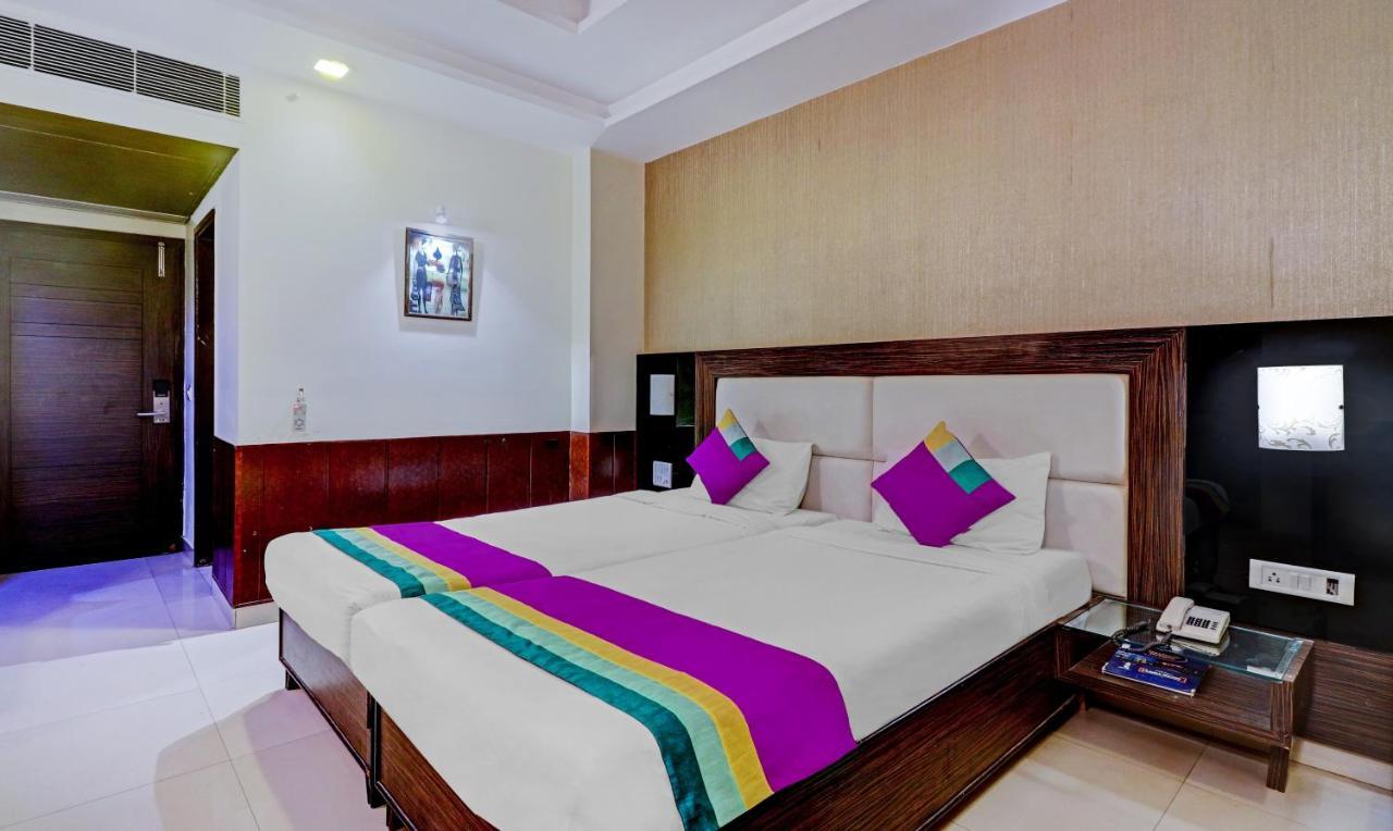 Hotel Light House Agra By Park Tree Exterior foto