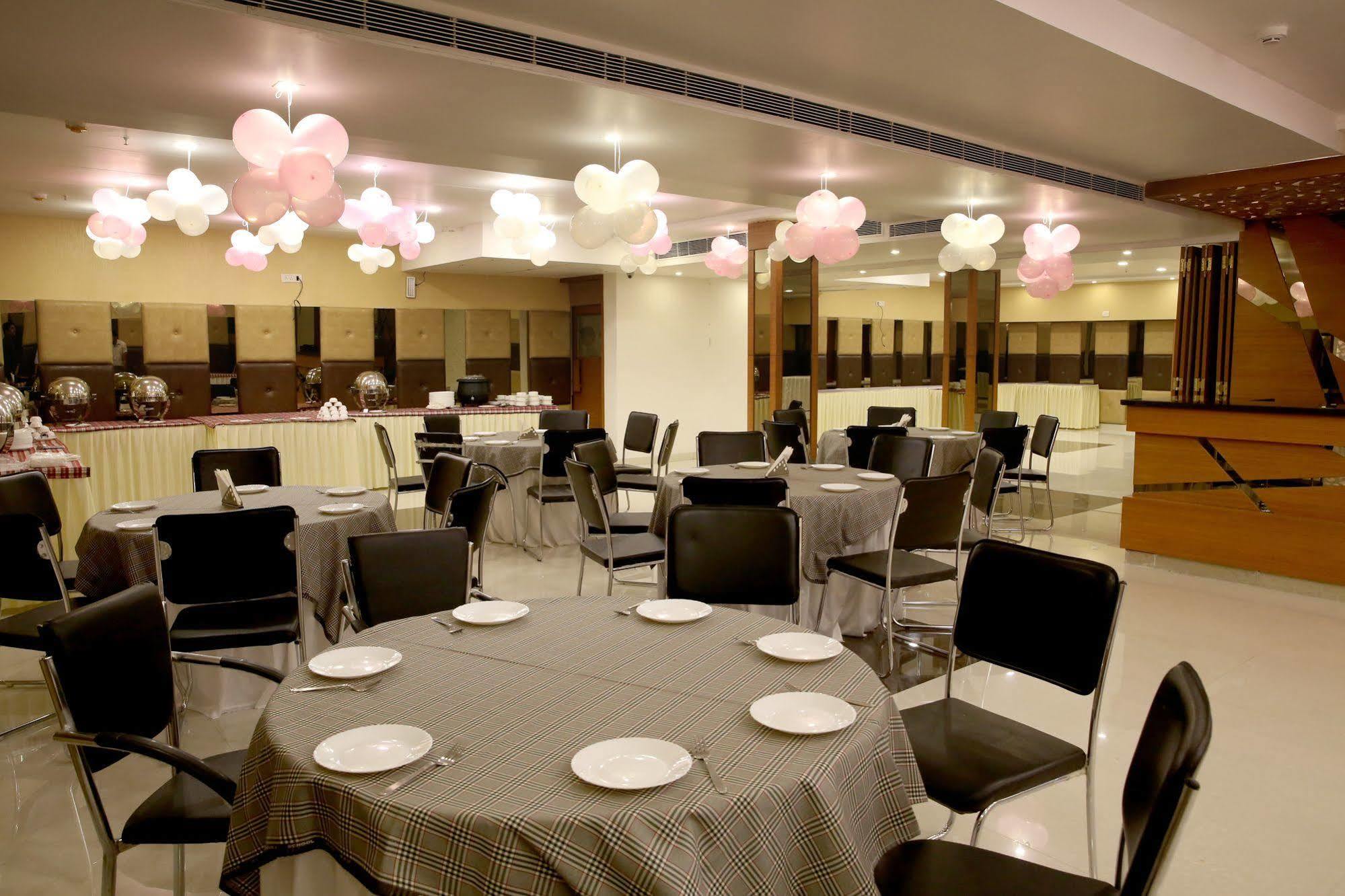 Hotel Light House Agra By Park Tree Exterior foto